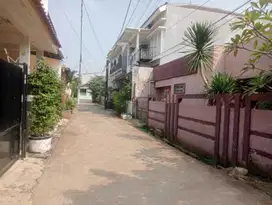 Rumah 2 Lantai Bagus Bebas Banjir Luas Murah di Jatibening Pondokgede