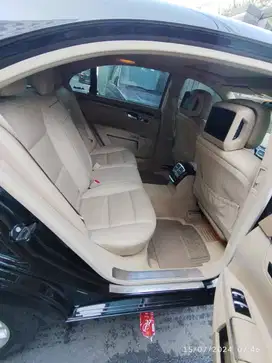 S-Class Istimewa