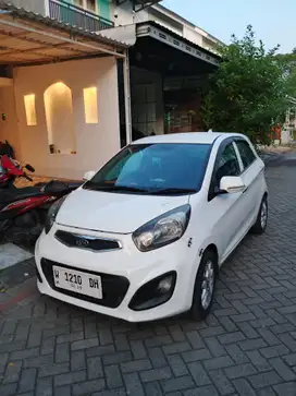 Kia Picanto 2012 Bensin