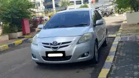 Km50rb toyota vios g matic silver 2010