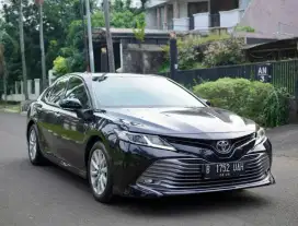 Toyota New Camry V 2.5 AT 2020 Hitam  NEGO