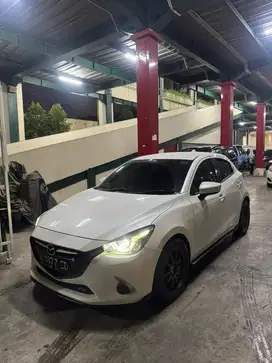 Mazda 2 skyactiv 2016 AT