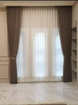 Hordeng minimalis jendela dan pintu