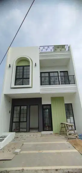Rumah Arun. Cilodong, Baru 2 LANTAI +ROOFTOP Murah Mewah di Kota Depok