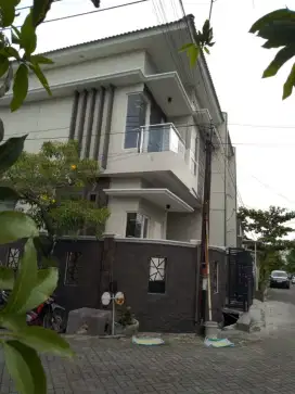 Sutorejo‼️Jual Rumah Baru Dekat Unair,Pakuwon City,ITS