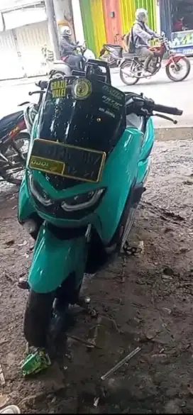 Yamaha nmax tahun 2021