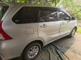 Daihatsu Xenia 2012 Bensin