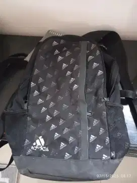 PRELOVED TAS ADIDAS LINEAR GRAPHIC HITAM ORIGINAL