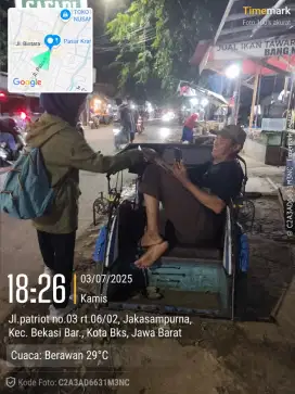Yang baru lulus serius mencari pekerjaan