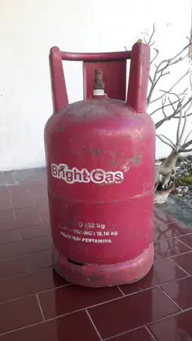 Dijual murah tabung gas LPG 12 kg Pink/merah + isi