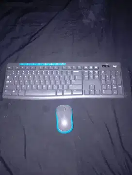 Keyboard Wireless & Mouse Wireless Logitech MK275 Second Like New