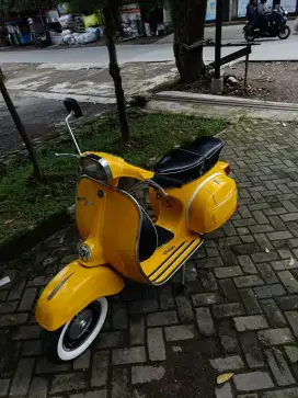 vespa super thn 75 pajak isi warna seuai surat