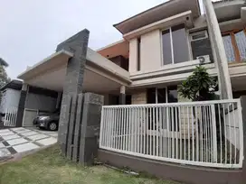 Rumah Baru Wisata Bukit Mas SHM 2 Lantai Minimalis Bonus 5 AC