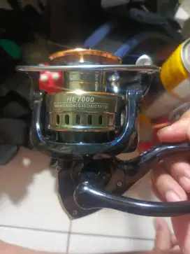 Reel laut HE 7000