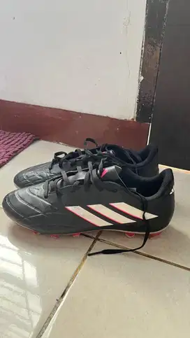 Sepatu bola/minsoc adidas copa