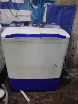 Mesin cuci bekas kondisi normal