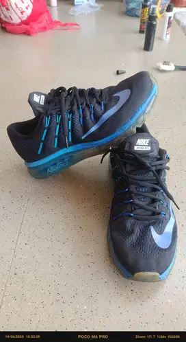 Dijual Sepatu Running Nike Original Size 42 insole 26,5 ,