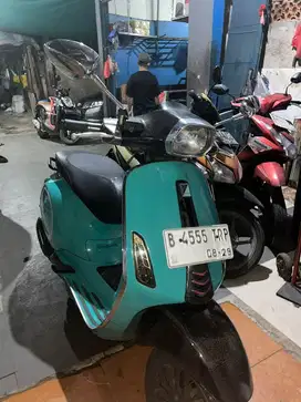 Vespa Sprint Termurah