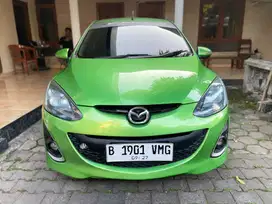 mazda2 matic pajak baru nyus luar dalam