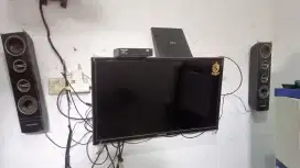 Tv LED Polytron 32inch Speaker Tower