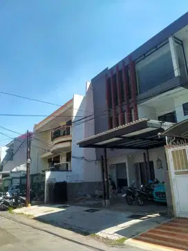 Dijual Rumah ex kantor Dharmahusada Indah Timur