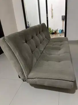 Sofa masih baru 3bulan (minus kena rokok)