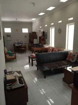 Rumah Sayap Bkr Ancol Regol jual cepat strategis