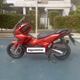 Honda adv 160 cbs 2022 cash // credit