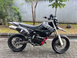 Kawasaki klx d tracer  250 th 2013