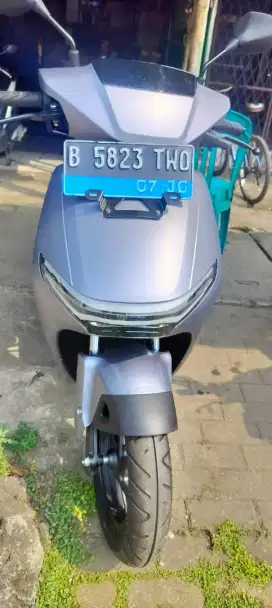 Cuv roadsync th 2025 km 623 plat jaktim