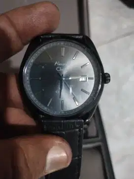 Jam tangan Alexander Christi