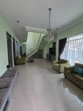 Rumah Hook 2 Lantai Siap Huni Area Pasirluyu BKR Bandung