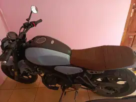 Yamaha XSR 2023