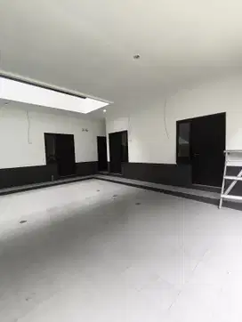 Jual Kost Jogja 16 Kamar, Dekat Kampus UGM ; Akses Mobil