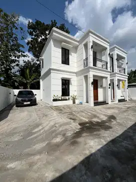 Rumah  2 lantai semi Furnished dekat Kampus UMY