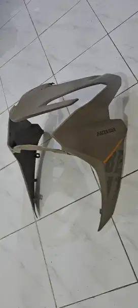 Body Cover Depan Lampu Beat 2024 Brown