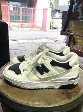 New Balance 550