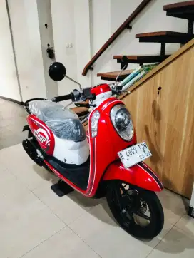 Bissmillah dijual motor Honda Scoopy sporty 2016