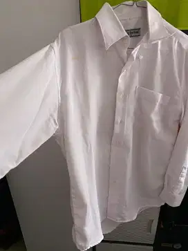 Kemeja lokal warna putih slimfit