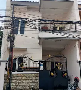 Dijual Cepat Rumah New Gress 2 Lantai Di Ploso Timur Surabaya