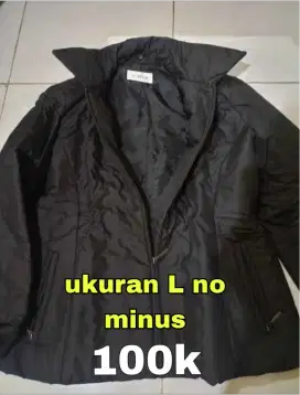 Jaket parasut tebal jual cepat murah (BISA NEGO)