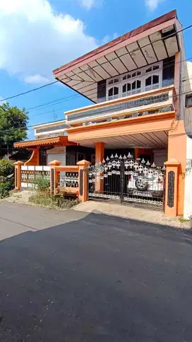Dijual Rumah di Area Jalan Hamid Rusdi, Blimbing Kota Malang