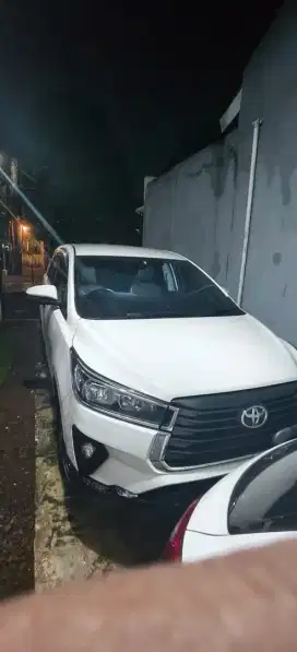 Toyota Kijang Innova 2.4 G A/T Diesel tahun 2025 Putih