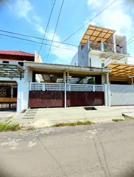 JUAL CEPAT RUMAH DARMO PERMAI UTARA dkt hr mohamad pakuwon mall