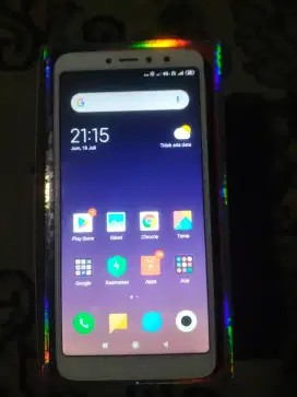 Redmi S2 3/32 GB Bekas Pemakaian, Matraman Jakarta timur.