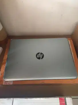 Laptop HP-14 Second