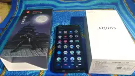 Sharp Aquos v6 5G ram4/128gb 4G NFC