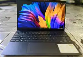 Asus Zenbook UX425EA 8/512 GB i5-1135G7