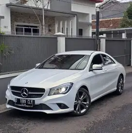 Antik LowKm! Mercedes Benz CLA 200 hitam cla200 mercy