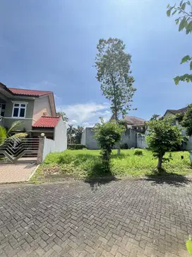 Tanah Kavling Araya Tlaga Golf Blok Depan